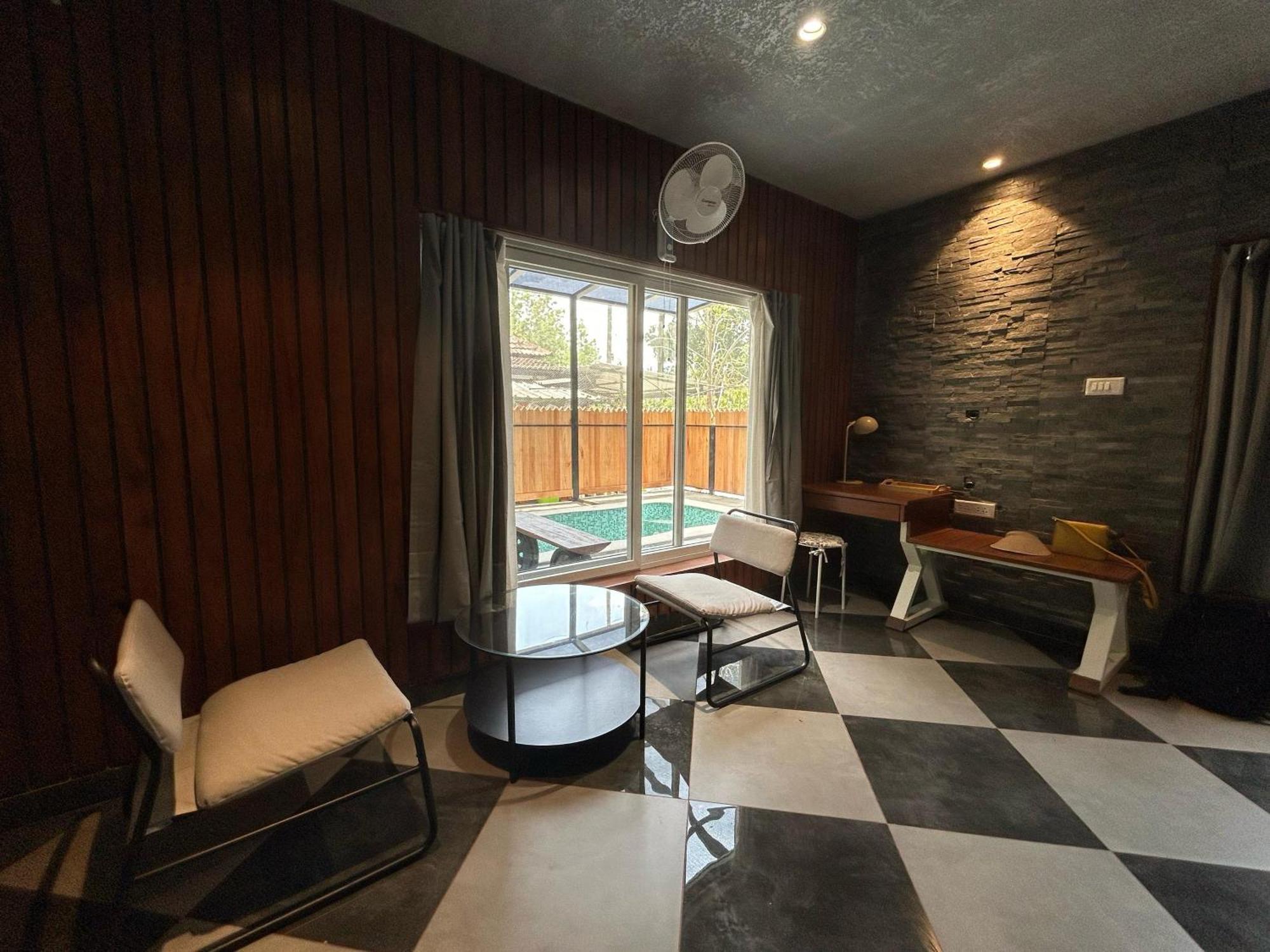 Kv By Halcyon Traveltech Apartment Anachal Luaran gambar